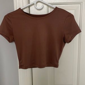 Brown croped tee